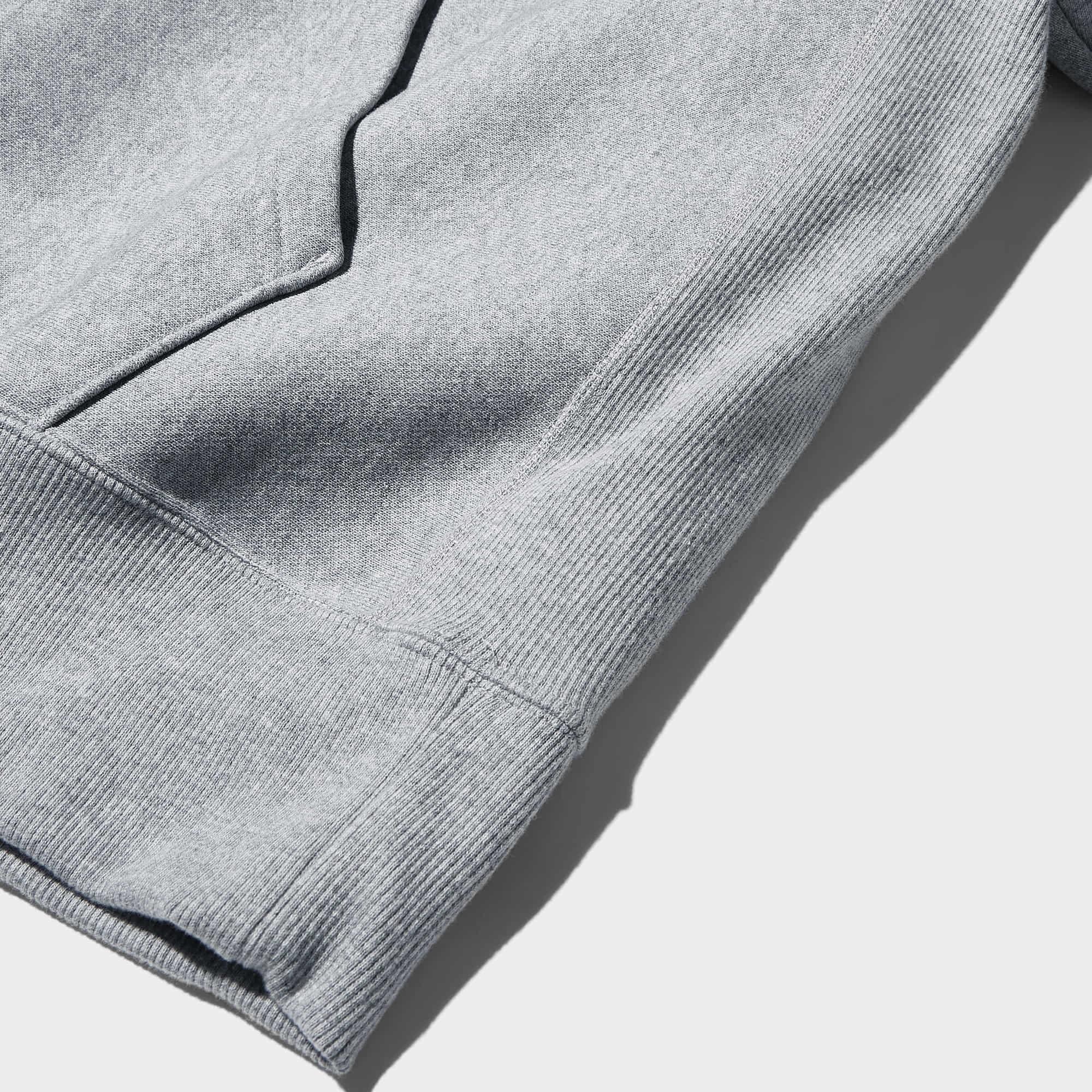 https://image.uniqlo.com/GU/ST3/jp/imagesgoods/347965/feature/jpgoods_347965_feature2.jpg