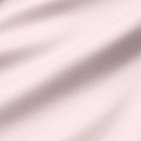 https://image.uniqlo.com/GU/ST3/jp/imagesgoods/348899/feature/jpgoods_348899_feature1.jpg
