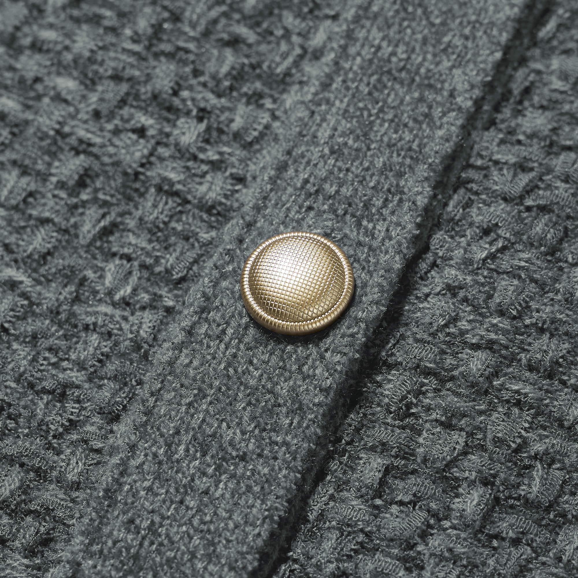 https://image.uniqlo.com/GU/ST3/jp/imagesgoods/351309/feature/jpgoods_351309_feature3.jpg