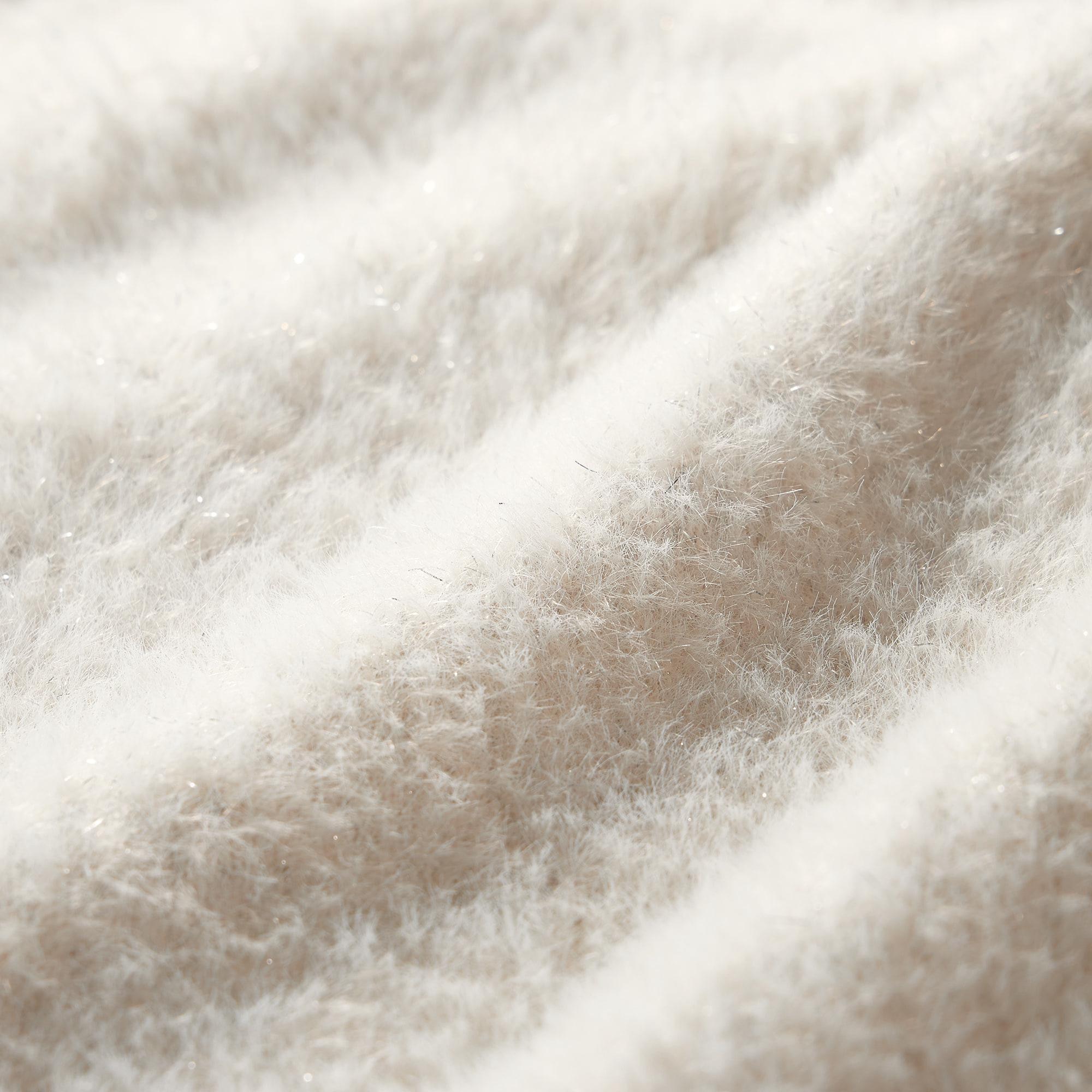 https://image.uniqlo.com/GU/ST3/jp/imagesgoods/351930/feature/jpgoods_351930_feature1.jpg