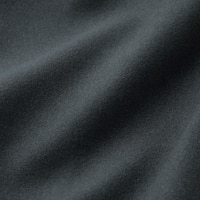 https://image.uniqlo.com/GU/ST3/jp/imagesgoods/352643/feature/jpgoods_352643_feature1.jpg