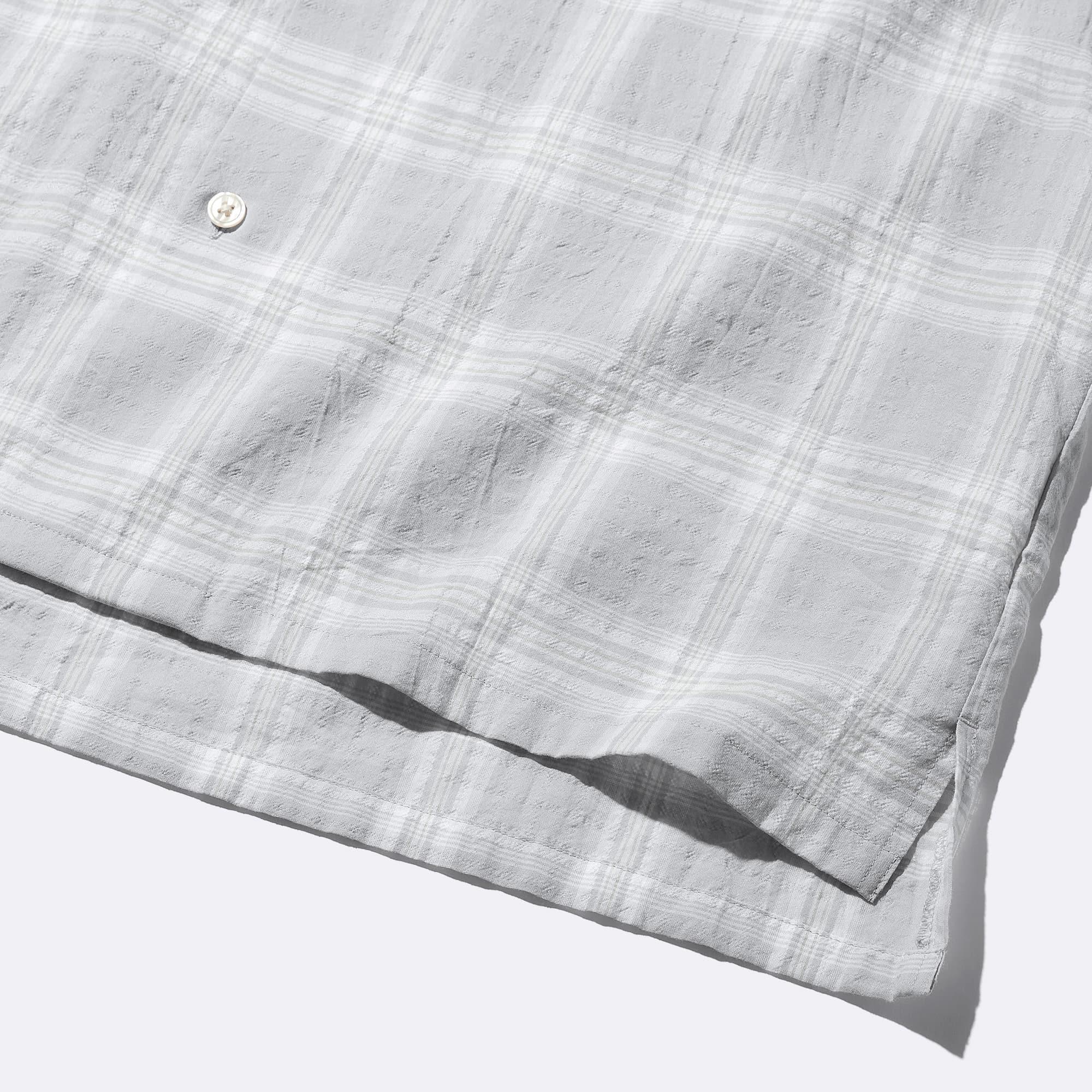 https://image.uniqlo.com/GU/ST3/jp/imagesgoods/352971/feature/jpgoods_352971_feature3.jpg