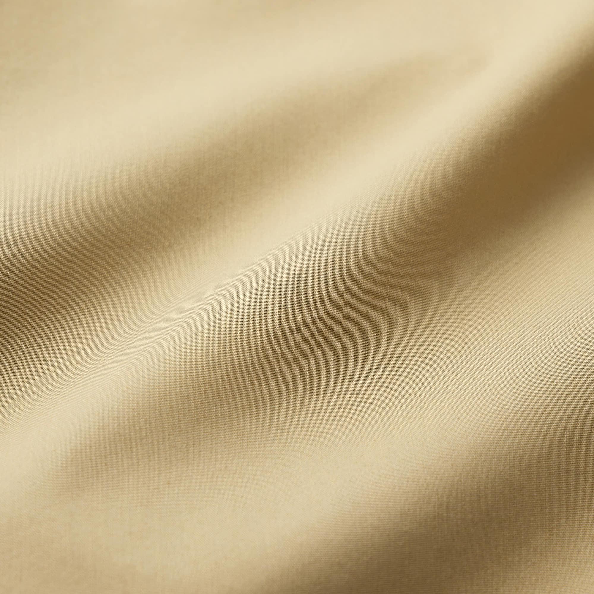 https://image.uniqlo.com/GU/ST3/jp/imagesgoods/352976/feature/jpgoods_352976_feature1.jpg