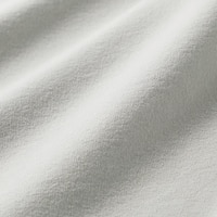 https://image.uniqlo.com/GU/ST3/jp/imagesgoods/355811/feature/jpgoods_355811_feature1.jpg