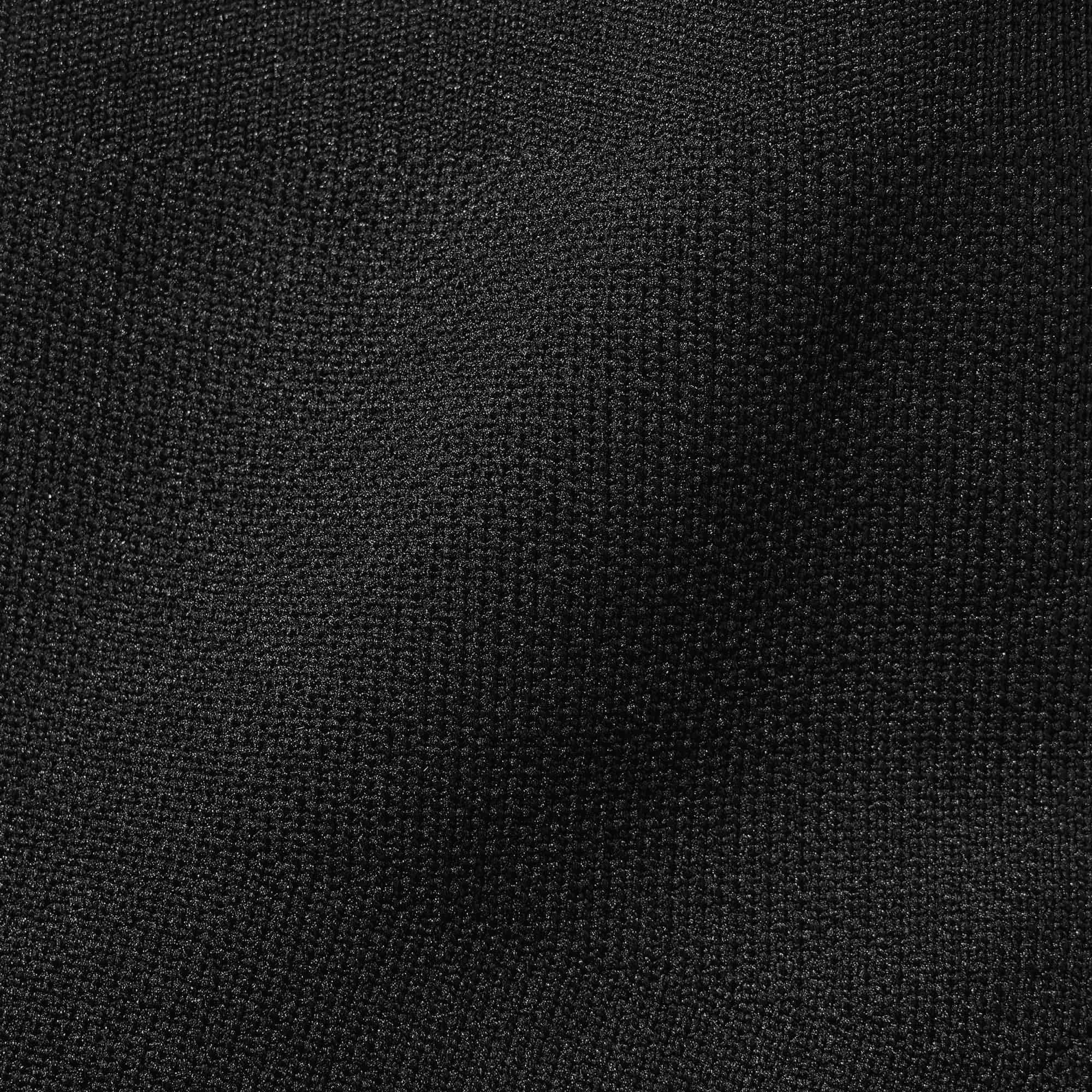 https://image.uniqlo.com/GU/ST3/jp/imagesgoods/355834/feature/jpgoods_355834_feature1.jpg