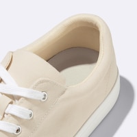https://image.uniqlo.com/GU/ST3/jp/imagesgoods/355968/feature/jpgoods_355968_feature3.jpg