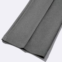 https://image.uniqlo.com/GU/ST3/jp/imagesgoods/356200/feature/jpgoods_356200_feature1.jpg
