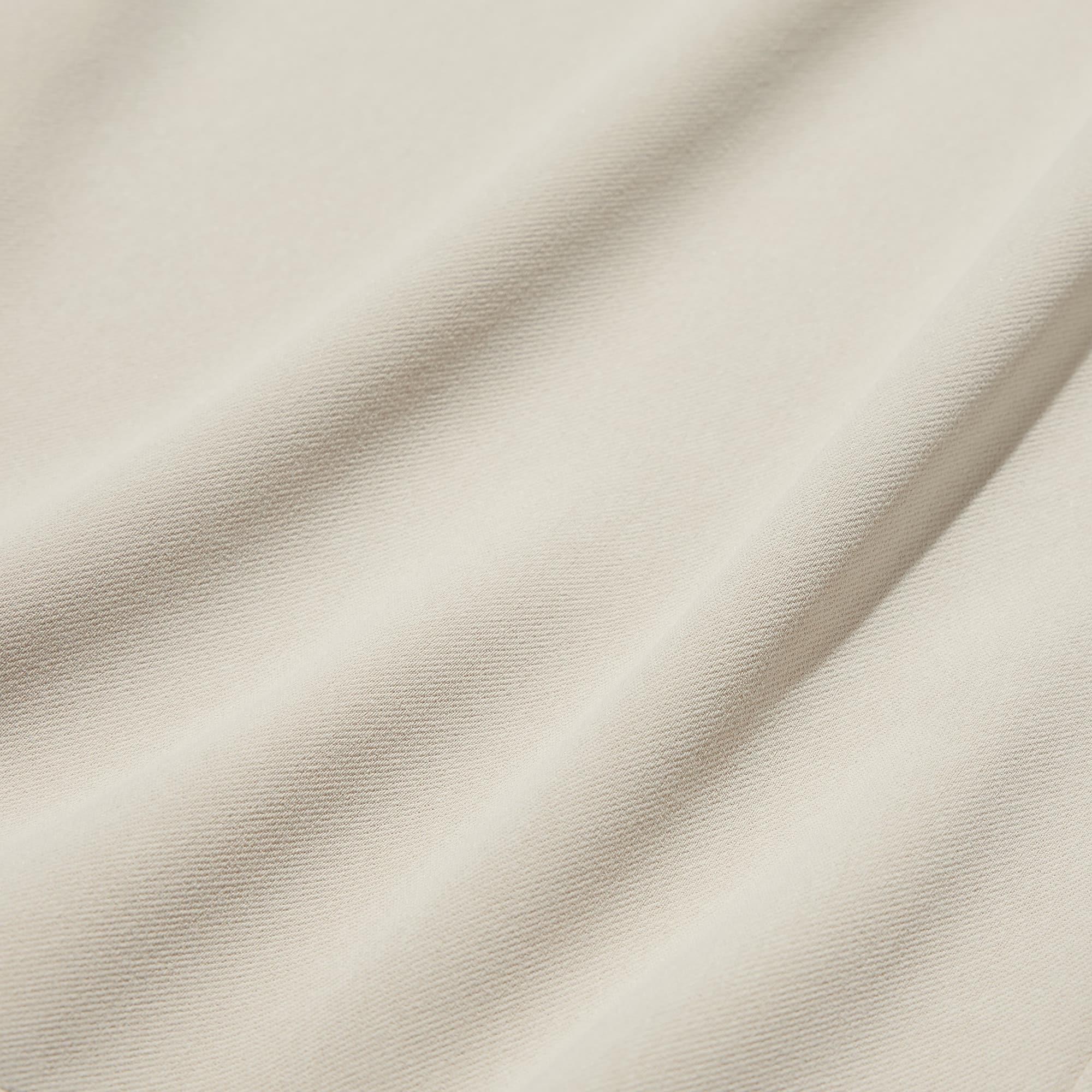 https://image.uniqlo.com/GU/ST3/jp/imagesgoods/356234/feature/jpgoods_356234_feature1.jpg