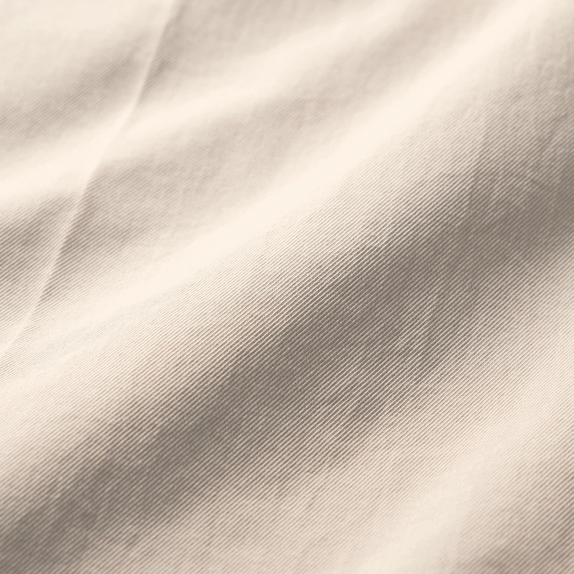 https://image.uniqlo.com/GU/ST3/jp/imagesgoods/356237/feature/jpgoods_356237_feature1.jpg