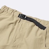 https://image.uniqlo.com/GU/ST3/jp/imagesgoods/356313/feature/jpgoods_356313_feature2.jpg