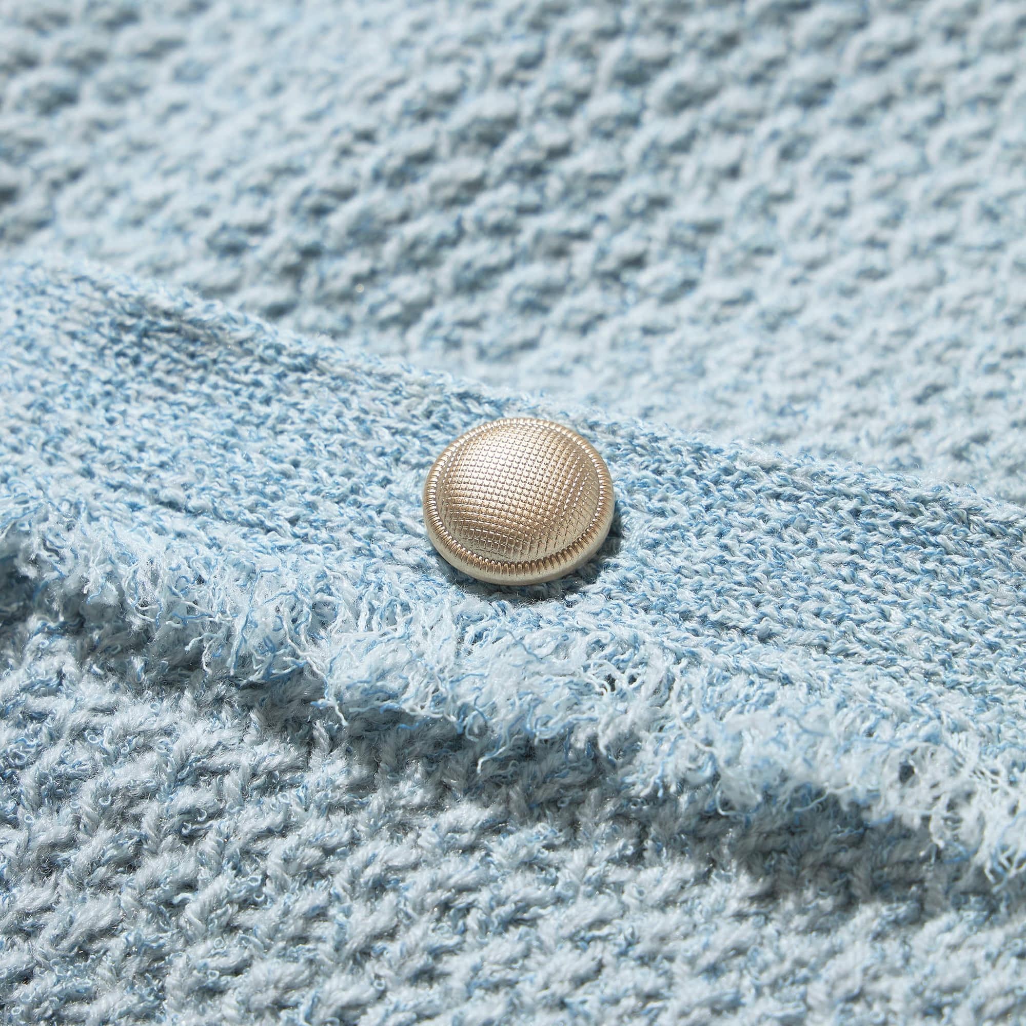 https://image.uniqlo.com/GU/ST3/jp/imagesgoods/356376/feature/jpgoods_356376_feature3.jpg