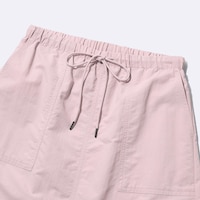 https://image.uniqlo.com/GU/ST3/jp/imagesgoods/356405/feature/jpgoods_356405_feature3.jpg