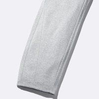 https://image.uniqlo.com/GU/ST3/jp/imagesgoods/356453/feature/jpgoods_356453_feature2.jpg