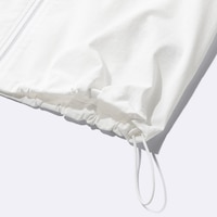https://image.uniqlo.com/GU/ST3/jp/imagesgoods/356465/feature/jpgoods_356465_feature2.jpg