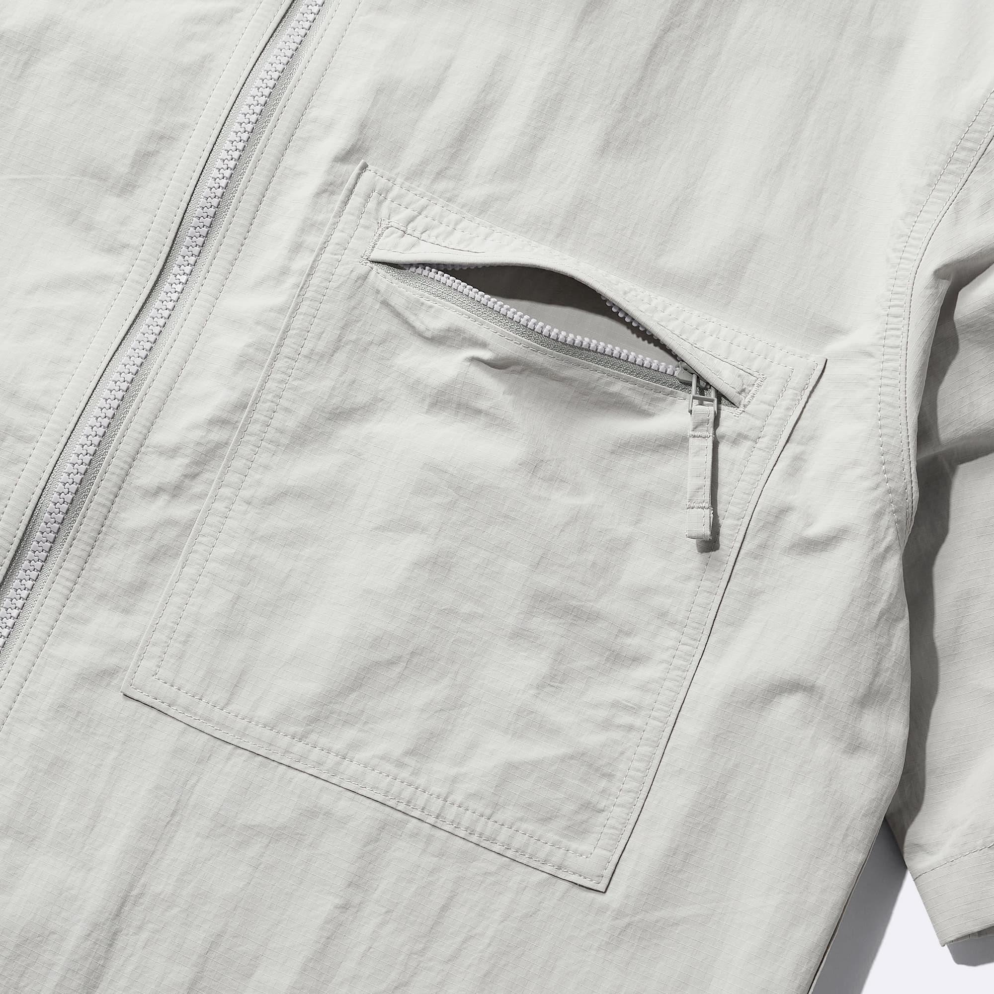 https://image.uniqlo.com/GU/ST3/jp/imagesgoods/356585/feature/jpgoods_356585_feature1.jpg