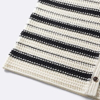 https://image.uniqlo.com/GU/ST3/jp/imagesgoods/356725/feature/jpgoods_356725_feature1.jpg