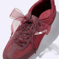 https://image.uniqlo.com/GU/ST3/jp/imagesgoods/356747/feature/jpgoods_356747_feature1.jpg