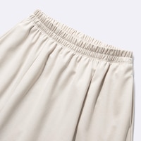 https://image.uniqlo.com/GU/ST3/jp/imagesgoods/356946/feature/jpgoods_356946_feature2.jpg