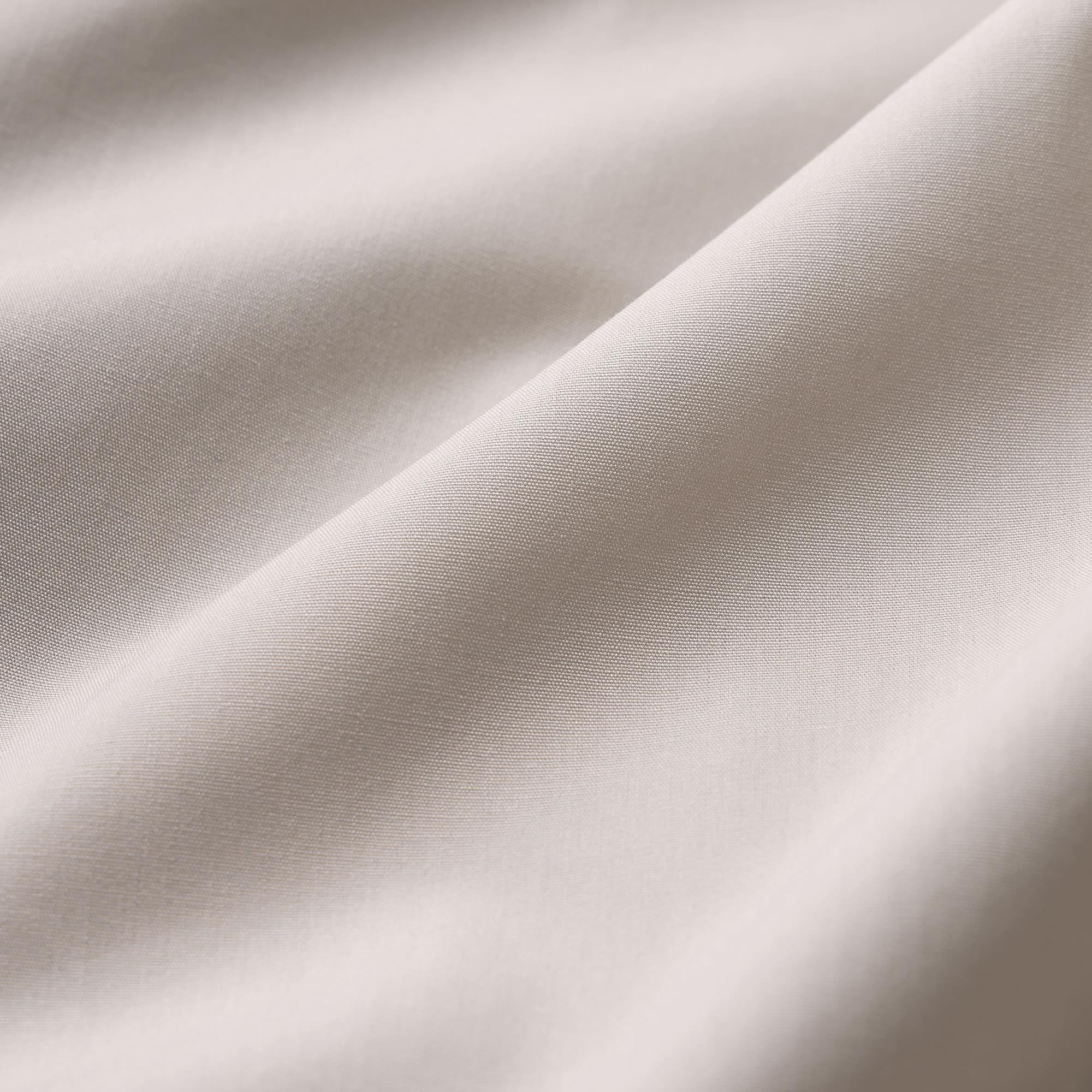 https://image.uniqlo.com/GU/ST3/jp/imagesgoods/357115/feature/jpgoods_357115_feature2.jpg