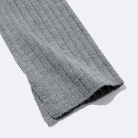 https://image.uniqlo.com/GU/ST3/jp/imagesgoods/357439/feature/jpgoods_357439_feature2.jpg