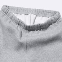 https://image.uniqlo.com/GU/ST3/jp/imagesgoods/357512/feature/jpgoods_357512_feature1.jpg