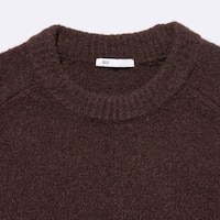 https://image.uniqlo.com/GU/ST3/jp/imagesgoods/357530/feature/jpgoods_357530_feature2.jpg