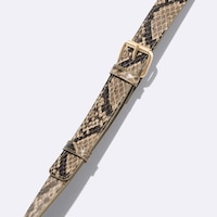 https://image.uniqlo.com/GU/ST3/jp/imagesgoods/357614/feature/jpgoods_357614_feature2.jpg