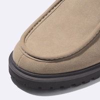 https://image.uniqlo.com/GU/ST3/jp/imagesgoods/357788/feature/jpgoods_357788_feature1.jpg