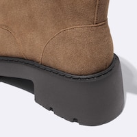 https://image.uniqlo.com/GU/ST3/jp/imagesgoods/357932/feature/jpgoods_357932_feature3.jpg