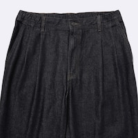 https://image.uniqlo.com/GU/ST3/jp/imagesgoods/357968/feature/jpgoods_357968_feature1.jpg
