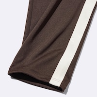 https://image.uniqlo.com/GU/ST3/jp/imagesgoods/357973/feature/jpgoods_357973_feature1.jpg