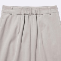 https://image.uniqlo.com/GU/ST3/jp/imagesgoods/357990/feature/jpgoods_357990_feature1.jpg