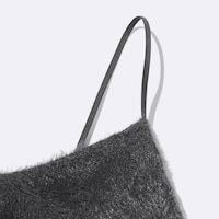 https://image.uniqlo.com/GU/ST3/jp/imagesgoods/358092/feature/jpgoods_358092_feature2.jpg