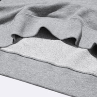 https://image.uniqlo.com/GU/ST3/jp/imagesgoods/358440/feature/jpgoods_358440_feature1.jpg