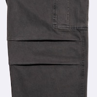https://image.uniqlo.com/GU/ST3/jp/imagesgoods/358642/feature/jpgoods_358642_feature3.jpg