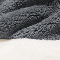 https://image.uniqlo.com/GU/ST3/jp/imagesgoods/358705/feature/jpgoods_358705_feature1.jpg
