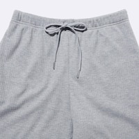 https://image.uniqlo.com/GU/ST3/jp/imagesgoods/358764/feature/jpgoods_358764_feature2.jpg