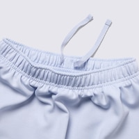 https://image.uniqlo.com/GU/ST3/jp/imagesgoods/360488/feature/jpgoods_360488_feature2.jpg