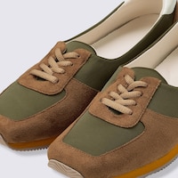 https://image.uniqlo.com/GU/ST3/jp/imagesgoods/360844/feature/jpgoods_360844_feature4.jpg
