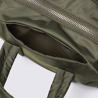 https://image.uniqlo.com/GU/ST3/jp/imagesgoods/361180/feature/jpgoods_361180_feature2.jpg
