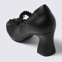 https://image.uniqlo.com/GU/ST3/jp/imagesgoods/361196/feature/jpgoods_361196_feature2.jpg