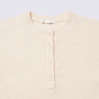 https://image.uniqlo.com/GU/ST3/jp/imagesgoods/361346/feature/jpgoods_361346_feature1.jpg