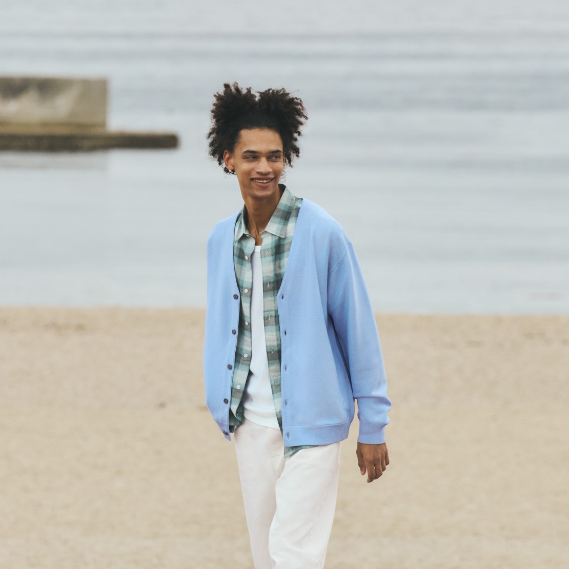 ウォッシャブル
Vネックカーディガン