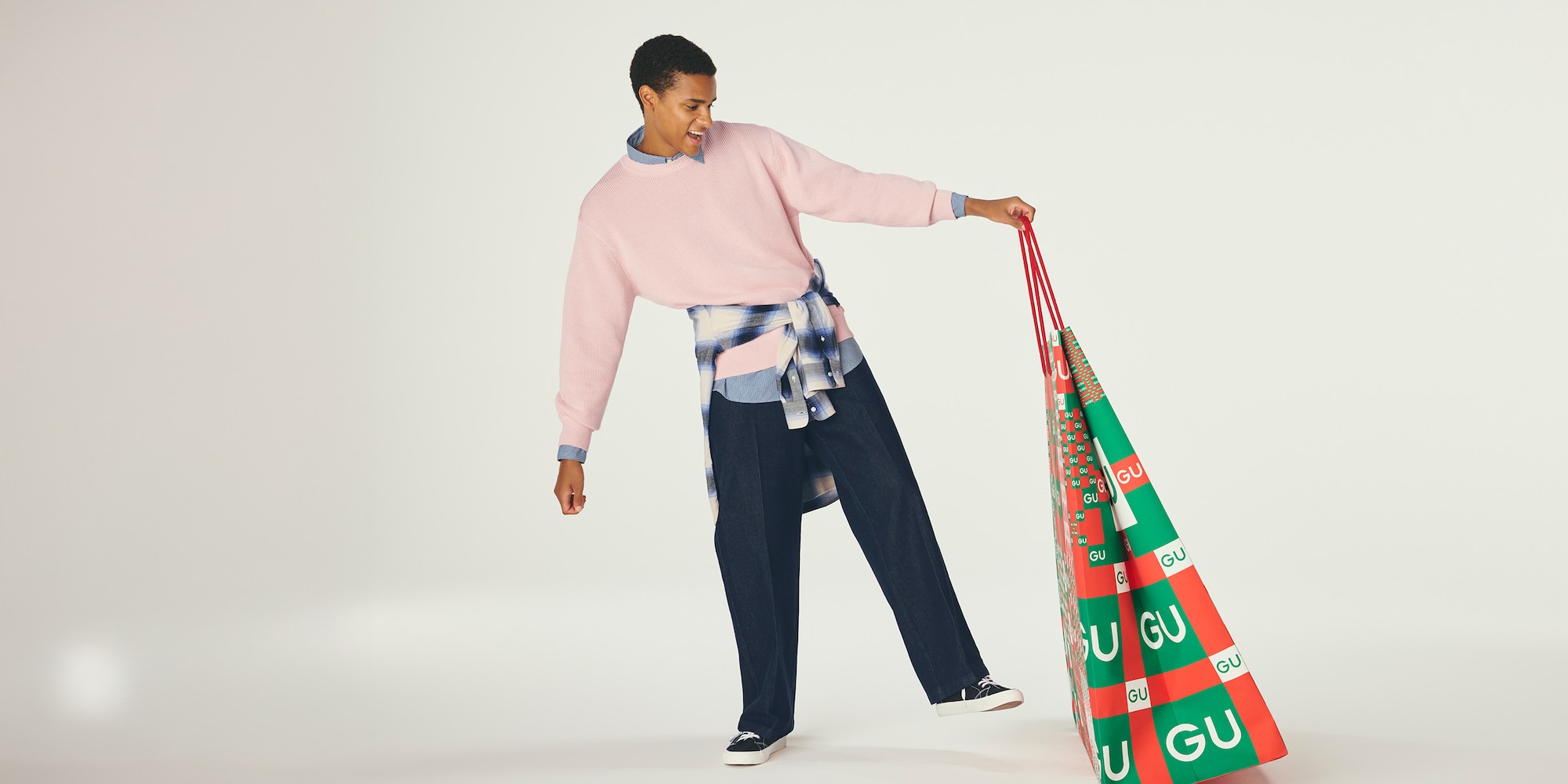 Celebrate with U 
あなたと楽しむHappy Holiday