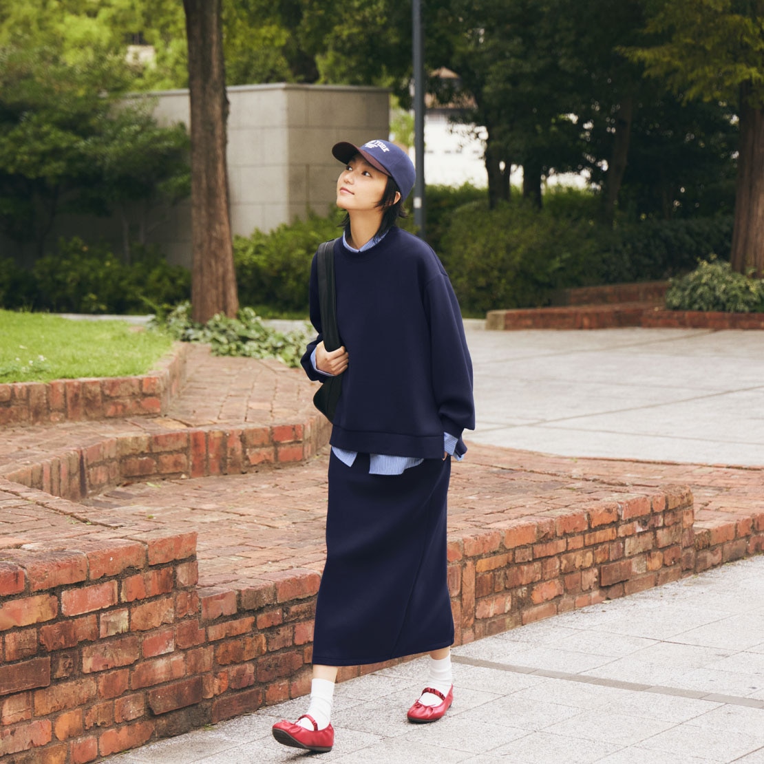 パフスウェット
ナロースカート