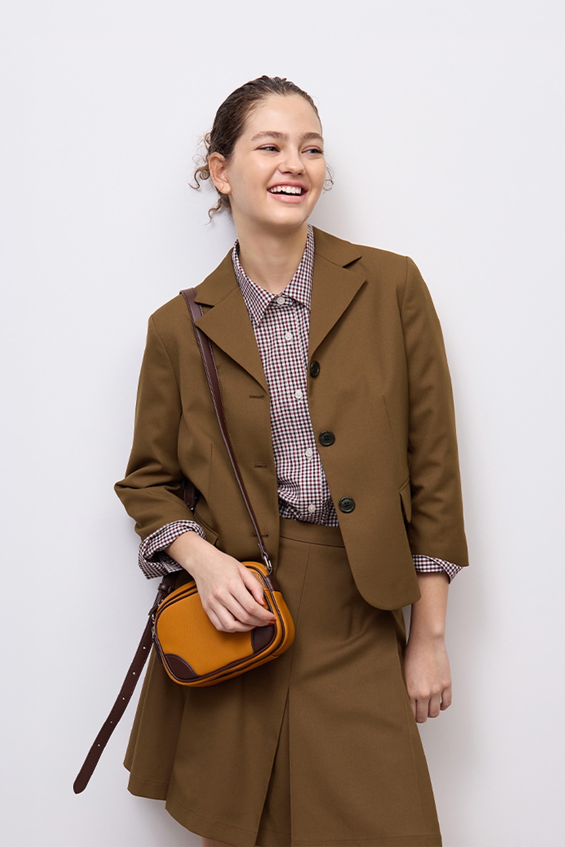 GU(ジーユー)公式 レディースファッション通販サイト