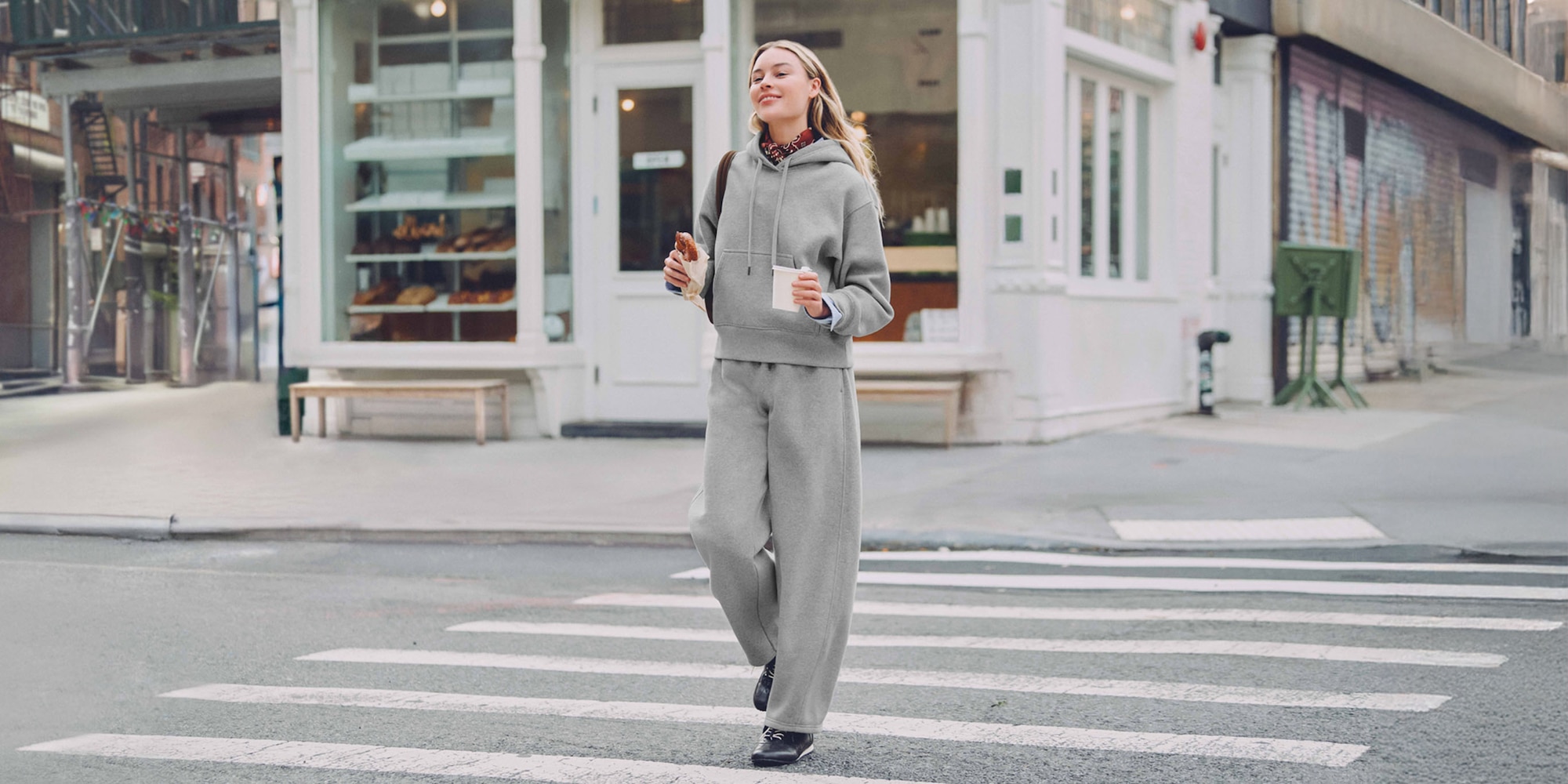 ヘビーウェイトスウェットショートパーカ