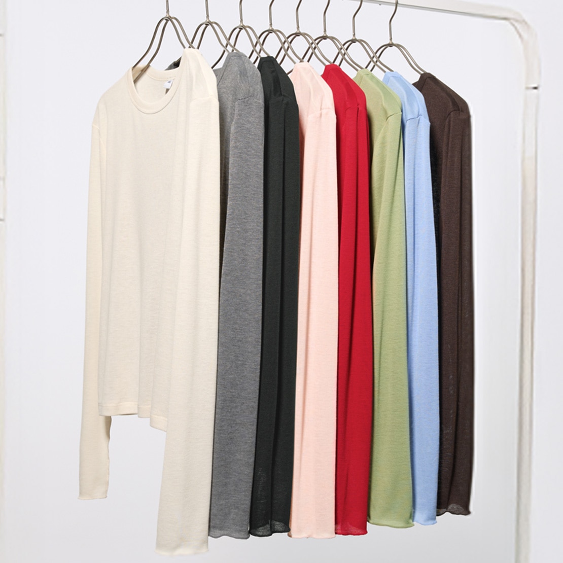 GU公式 | Tシャツ・カットソー・ブラフィール(レディース)