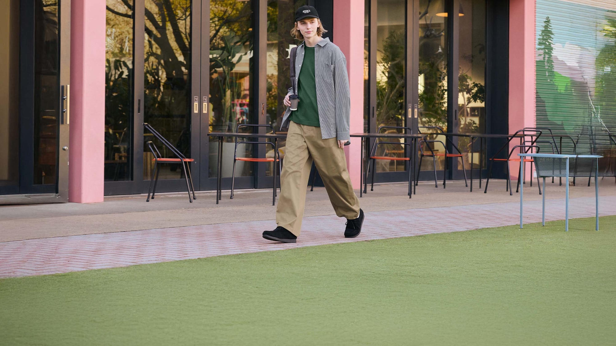 ワイドパンツ・バレルレッグ