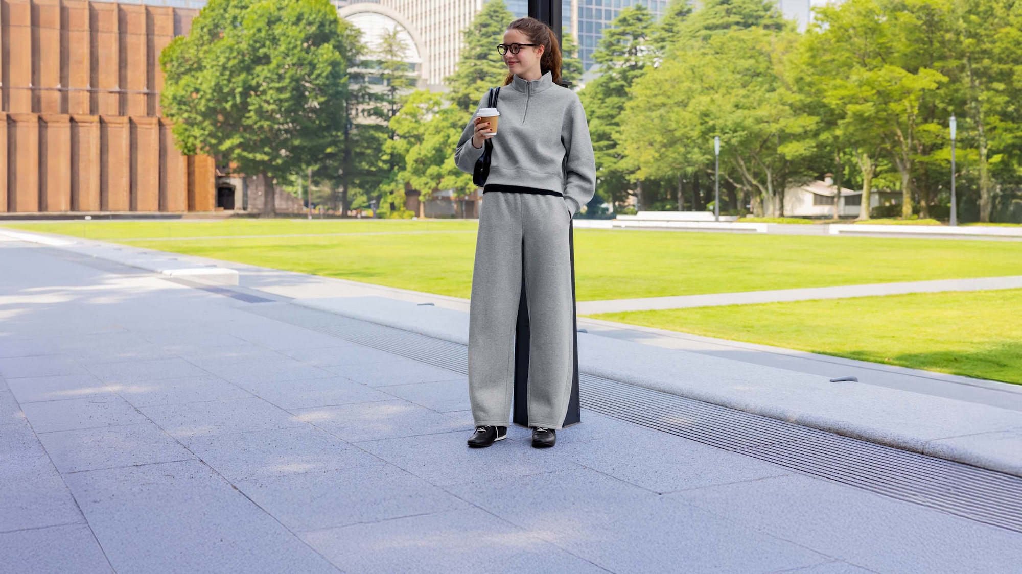 イージーパンツ・
プルオンパンツ